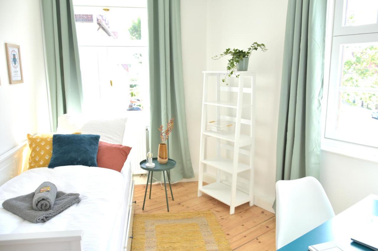 White Midsommar - Stilvolle Wohnung, 3 Schlafzimmer, Wohnzimmer, Kueche Landshut Dış mekan fotoğraf